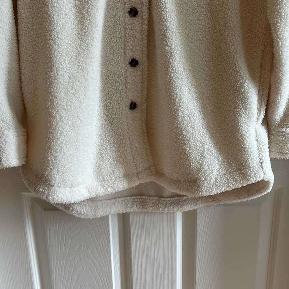 Universal Thread Shacket - Picture 12 of 16